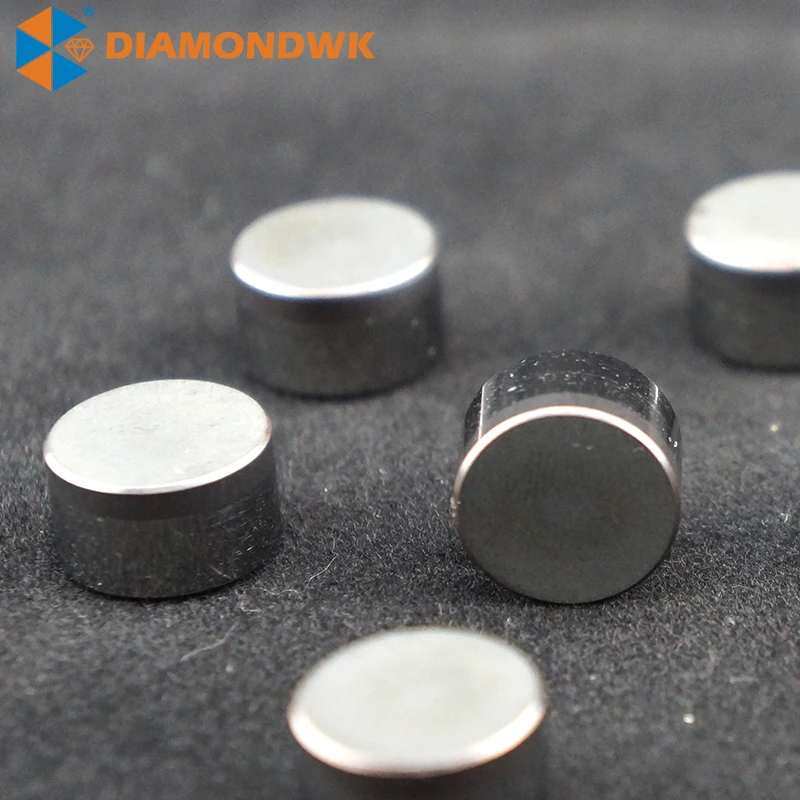 1308 твердосплавное сопло ЭСК нефтяных скважин со стразами под названием Matrix Body diamond cutter pdc резец пдк для нефтяных бит