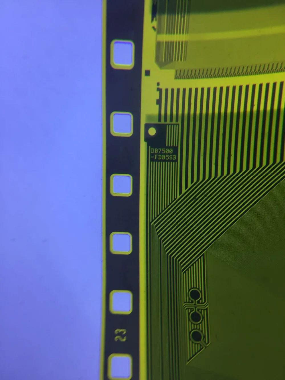 

DB7500-FD05SB New TAB COF LCD TV Screen Driver IC Module 5-10PCS/lot