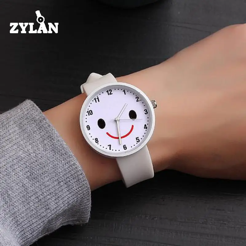 ZYLAN Милая мультяшная улыбка лицо для женщин и мужчин кварцевые часы желе сладкие