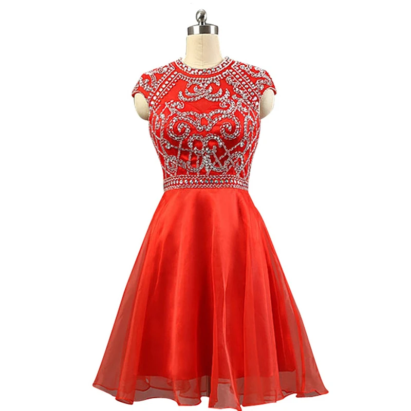 Коктейльные платья модель 2018 года а силуэт украшенное бисером платье для