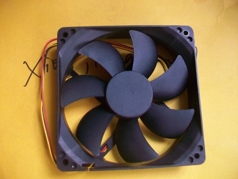 Для вентилятора шасси Y.S.TECH FD121225HB 12V 0.46A 12CM 12025 3pin | Компьютеры и офис