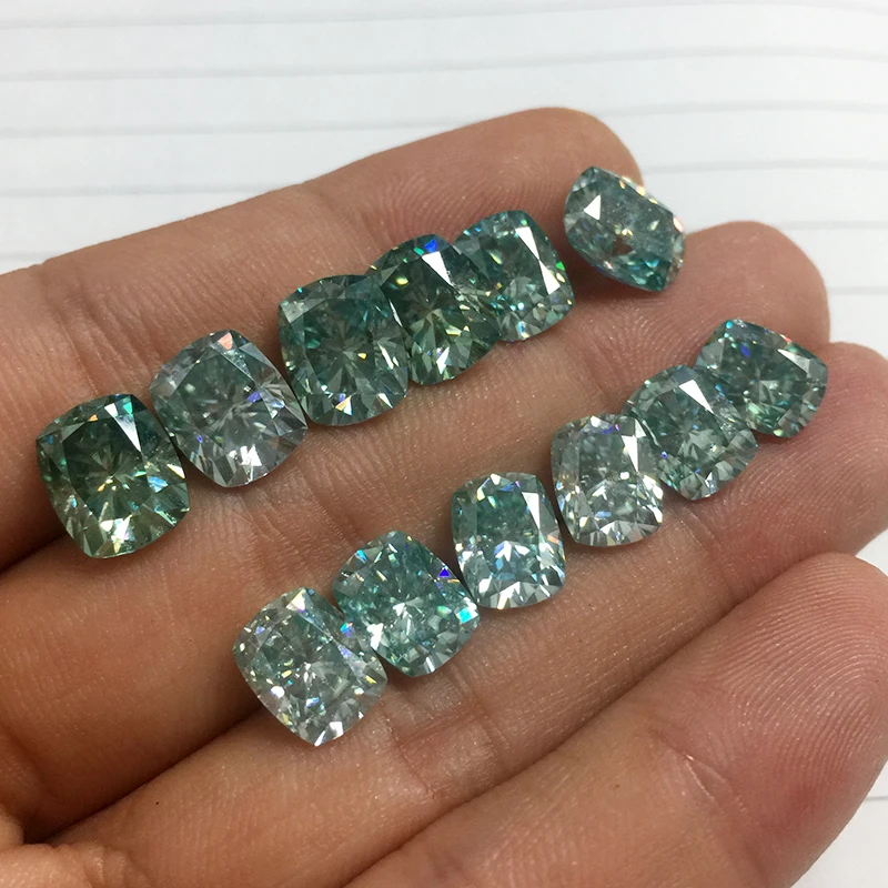 Муассанит Подушка 2.2ct, 3ct зеленый VVS1 Лаборатория алмаз драгоценный камень россыпью DIY талисманы ювелирных изделий делая подругу женщины подарок