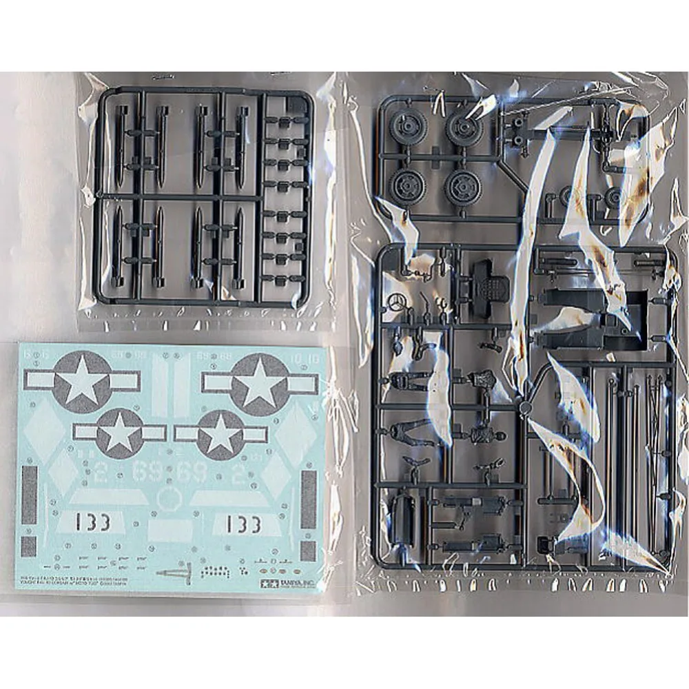 

OHS Tamiya 61085 1/48 Vought F4U-1D Corsair w/ Moto-Tug Assembly Airforce Model Building Kits G