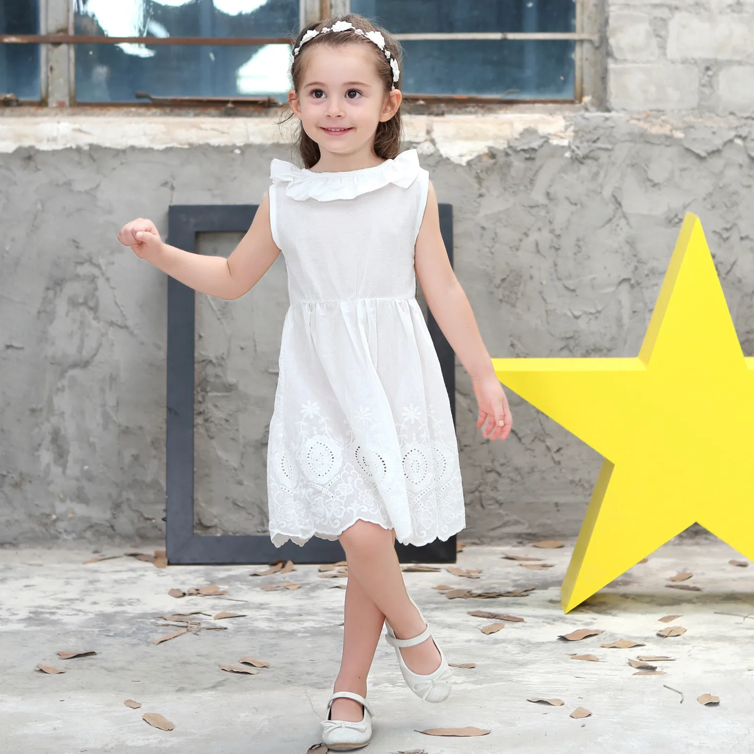 VYU girls dress 2020 spring and summer cotton openwork lace white Vestido open back bow baby girl hot | Детская одежда и обувь