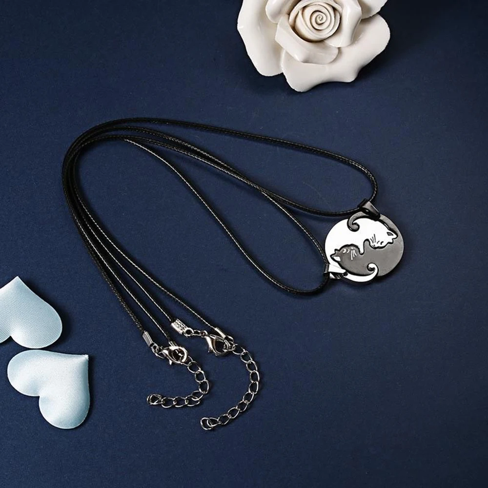 Cute Cat Embrace Chain Pendant Jewelry Romantive Couple Lovers Stitching Necklace for Women Men | Украшения и аксессуары