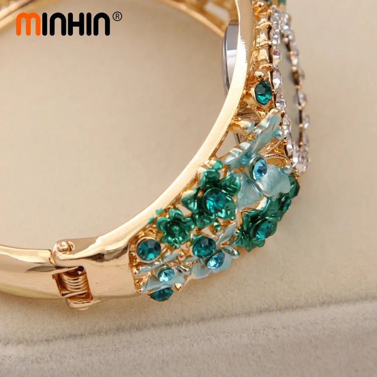 Женские кварцевые часы MINHIN Дизайнерские наручные с бабочками 4 цвета