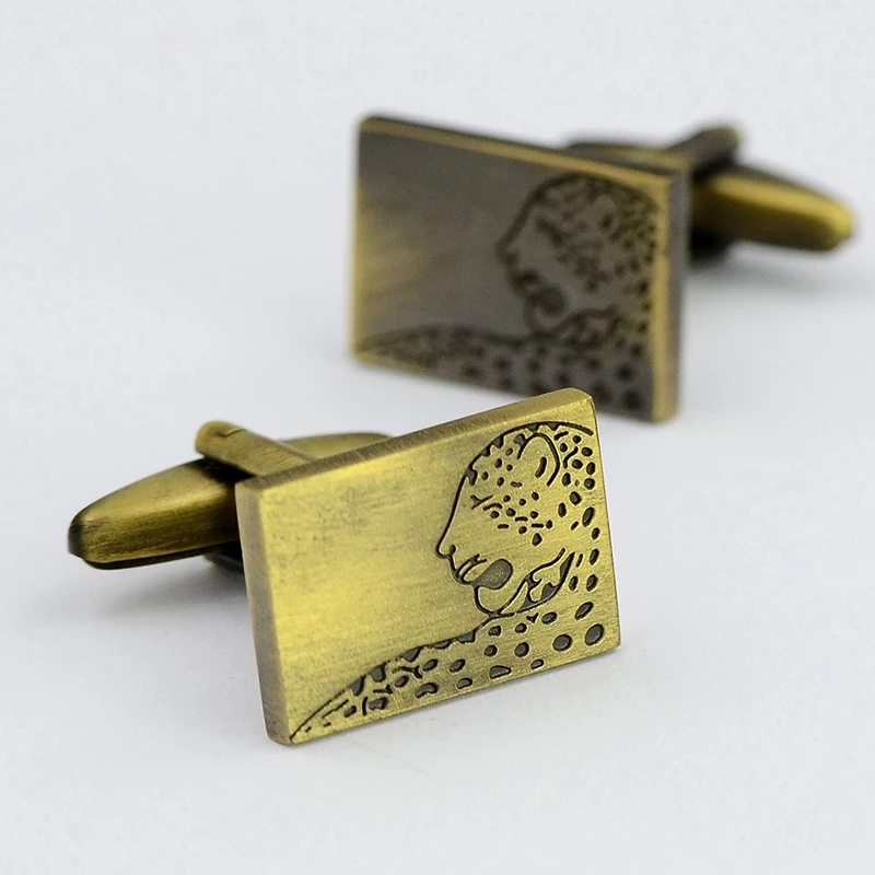 Retro brass leopard pattern cufflinks square bullet cufflink engraved animal fashion | Украшения и аксессуары