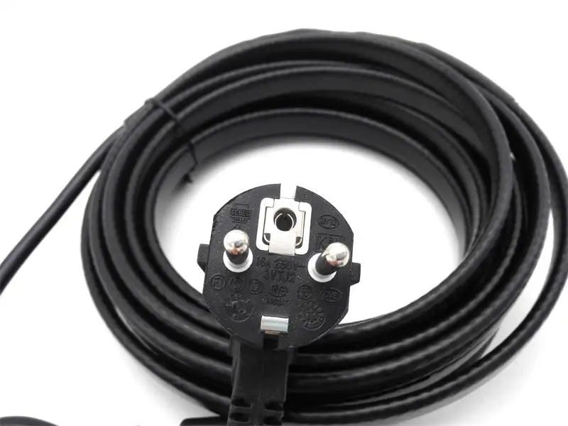 SR-кабель для защиты от замерзания труб комплект дезинфекции крыши и желоба