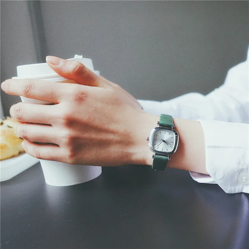 Женские кварцевые часы с квадратным циферблатом кожаным ремешком|Женские