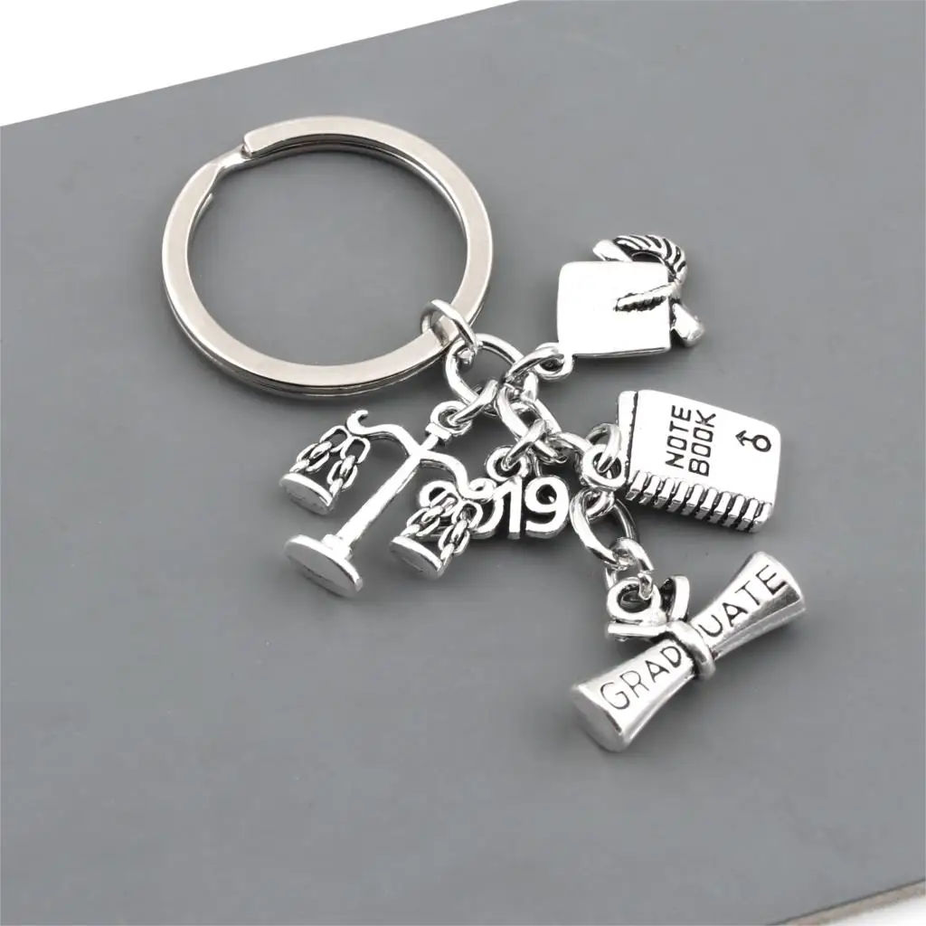 1Pc 2019 Student Notebook Keychain Diplom Graduation Caps Keyholder Day Classmates Friendship GiftE2391 | Украшения и аксессуары