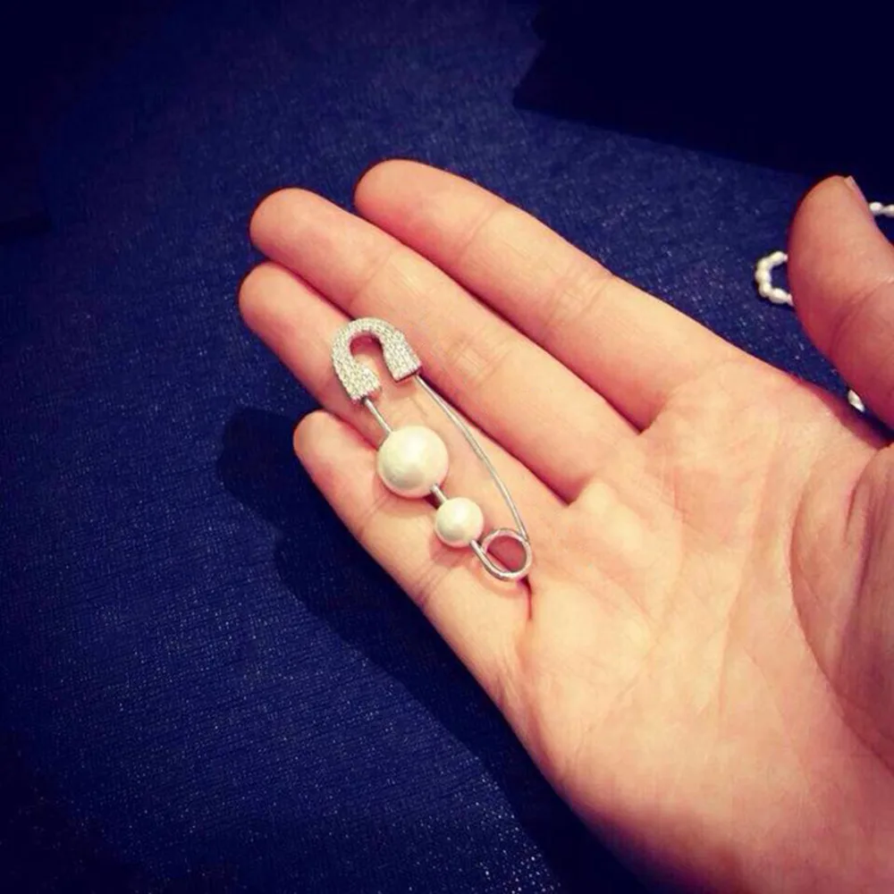 1 шт. уникальные серьги гвоздики в стиле панк со стразами и жемчугом Винтажная