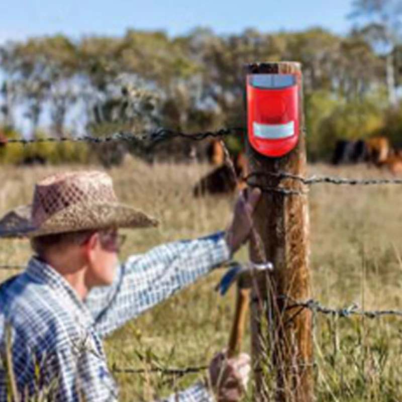 Светодиодный настенный светильник на солнечной батарее с датчиком движения