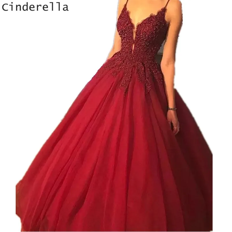 Красное вечернее платье Золушки с v-образным вырезом на тонких бретельках