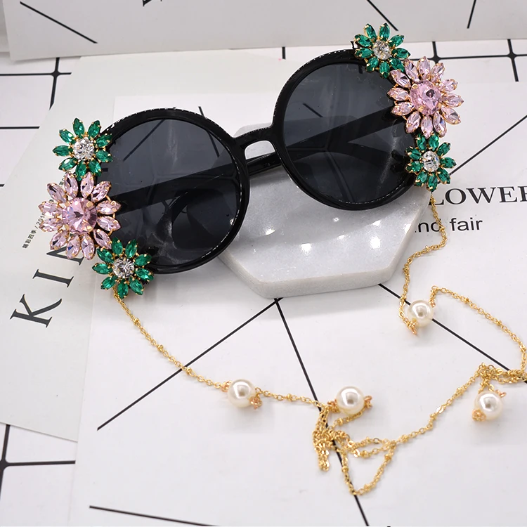 New Arrival Fashion Baroque Sunglasses Crystal Flowers Pearl Chain Decoration Summer Personalized Accessories | Аксессуары для
