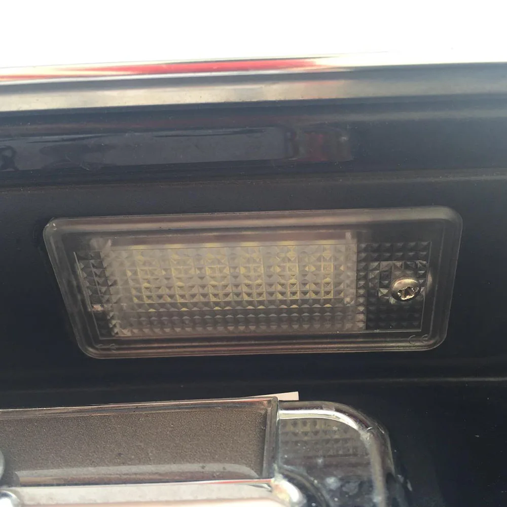 Белый 3 Вт 18 SMD СВЕТОДИОДНЫЙ номерной знак для Audi A4 A6 C6 A3 S3 S4 B6 B7 S6 A8 S8 Rs4 Rs6 Q7 Canbus