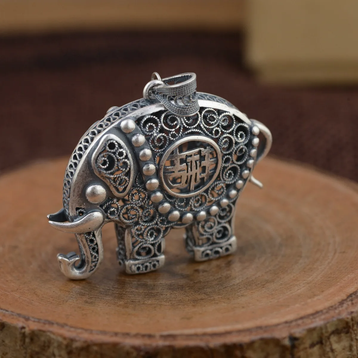 pendant 990 Silver silver wholesale filaments two-sided three-dimensional elephant sweater chain style female model | Украшения и