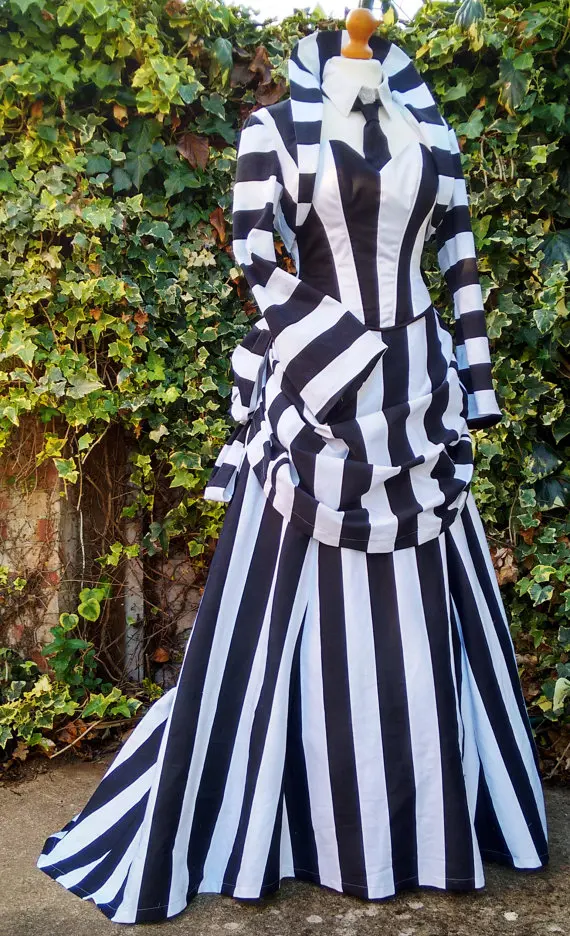 Beetlejuice cosplay costume dress medieval black and white stripe custom made | Тематическая одежда и униформа
