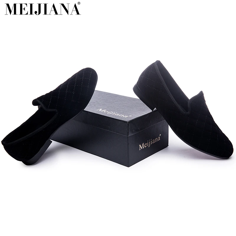 Роскошные Мужские модельные туфли мужские полосатые и белые Лоферы ручной