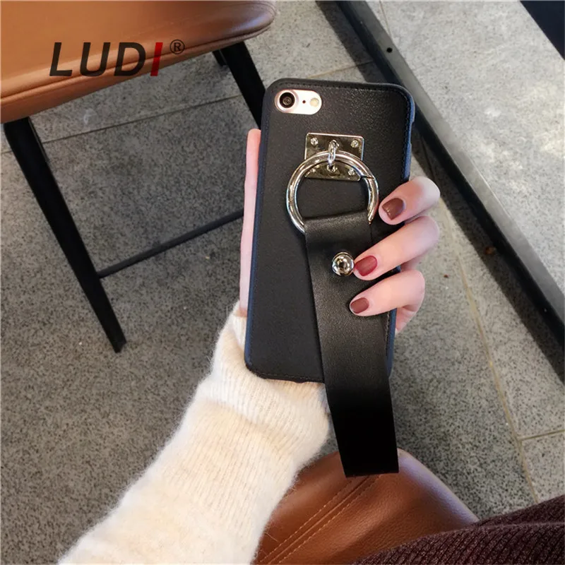 LUDI корейский черный чехол на ремешке для iPhone 6 6S 6Plus X 8 7 7Plus 8plus Мягкий из PU