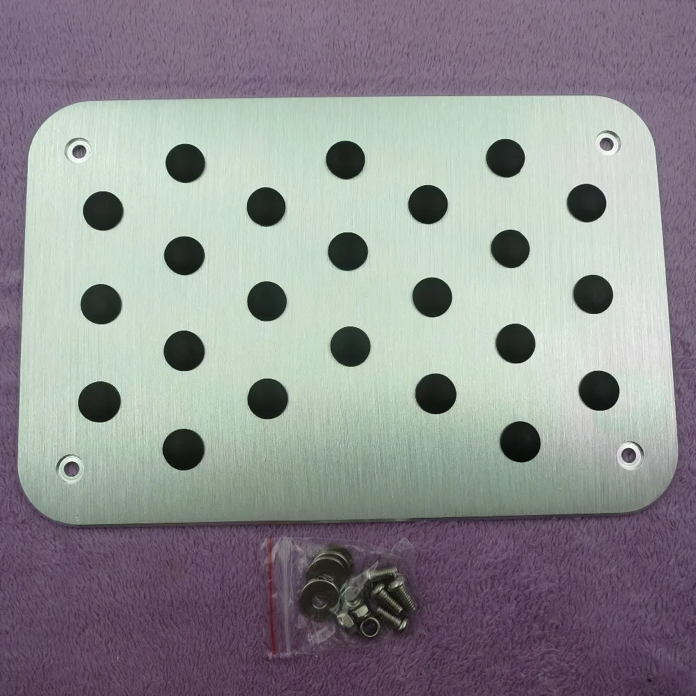 

TTCR-II For BMW M3 M5 Z4 X5X6 F10 F30 E46 E52 E60 E70 E87 E90 1 2 3 4 5 6 7 Series Universal Floor Carpet Mats Pedal Pad Sticker