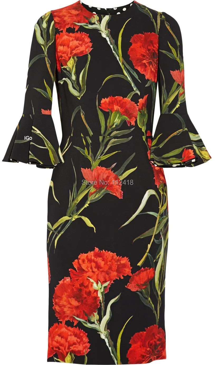 Женское платье с цветочным принтом круглым вырезом