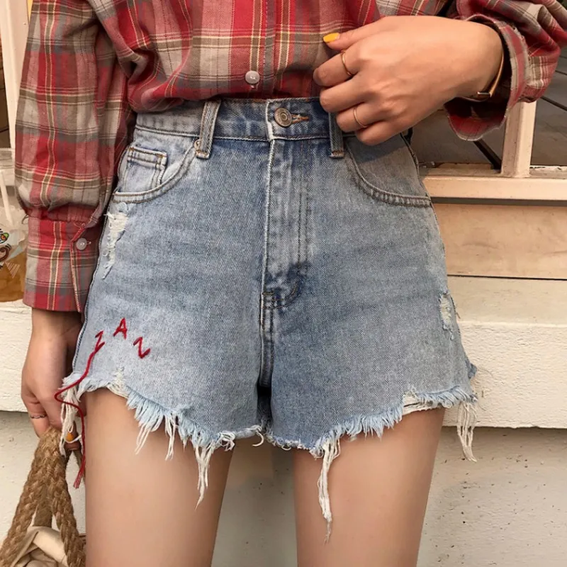 Джинсовые шорты с высокой талией и кисточками вышитыми буквами женская летняя