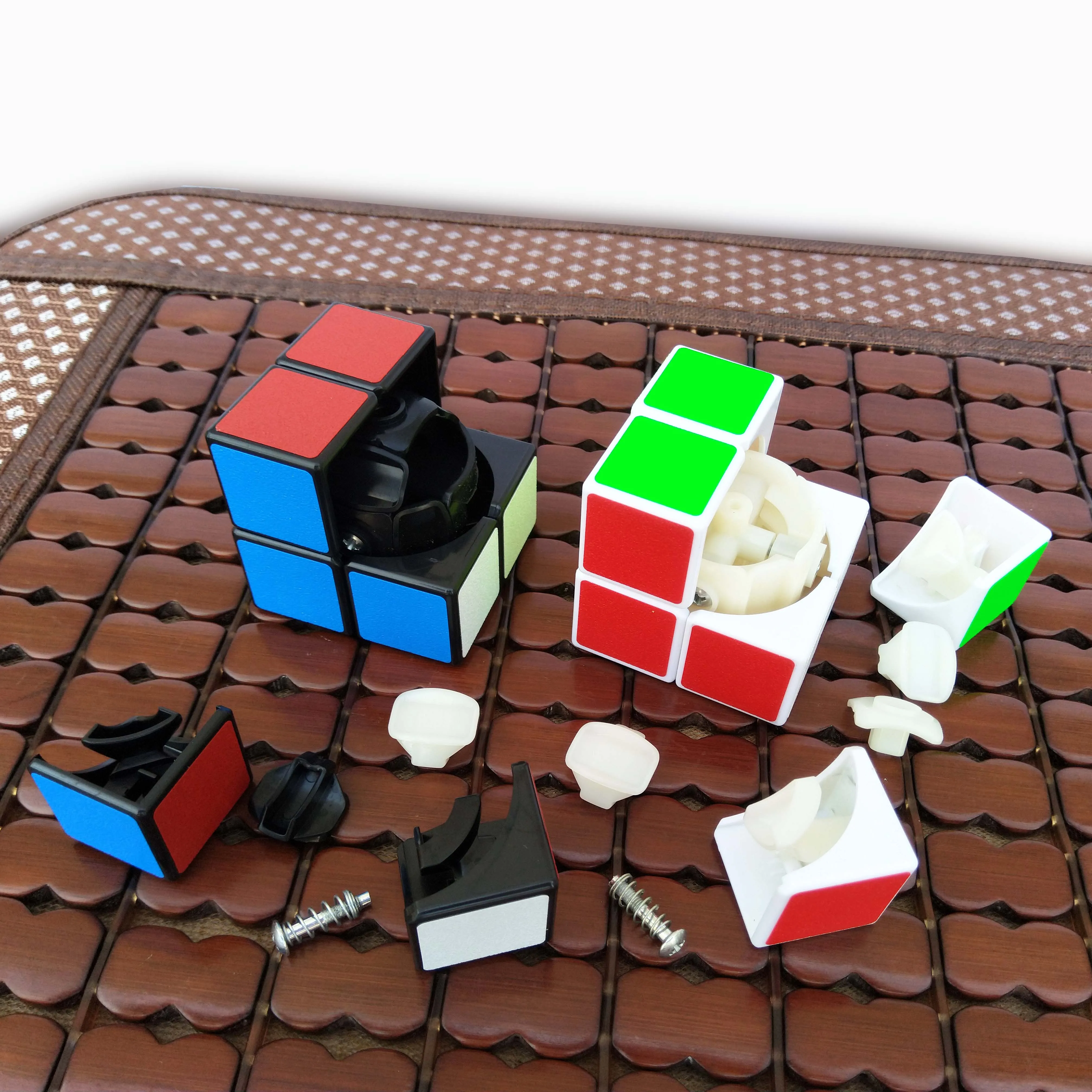 Qiyi 2X2 магический куб 3x3 профессиональный Cubo Magico 2x2x2 скоростной куб карманный 3x3x3 Кубики-головоломки Развивающие игрушки для детей