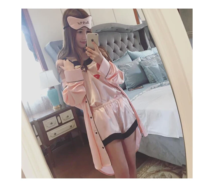 2019 Comfortable Home Service Three Sets Eyelashes Curved Eyes Blink Pajamas NEW | Женская одежда