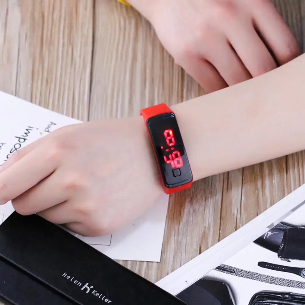 red LinTimes, модные женские повседневные спортивные часы-браслет, светодиодный, электронные, цифровые, карамельный цвет, силиконовые часы для женщин, montre homme - Цвет: red