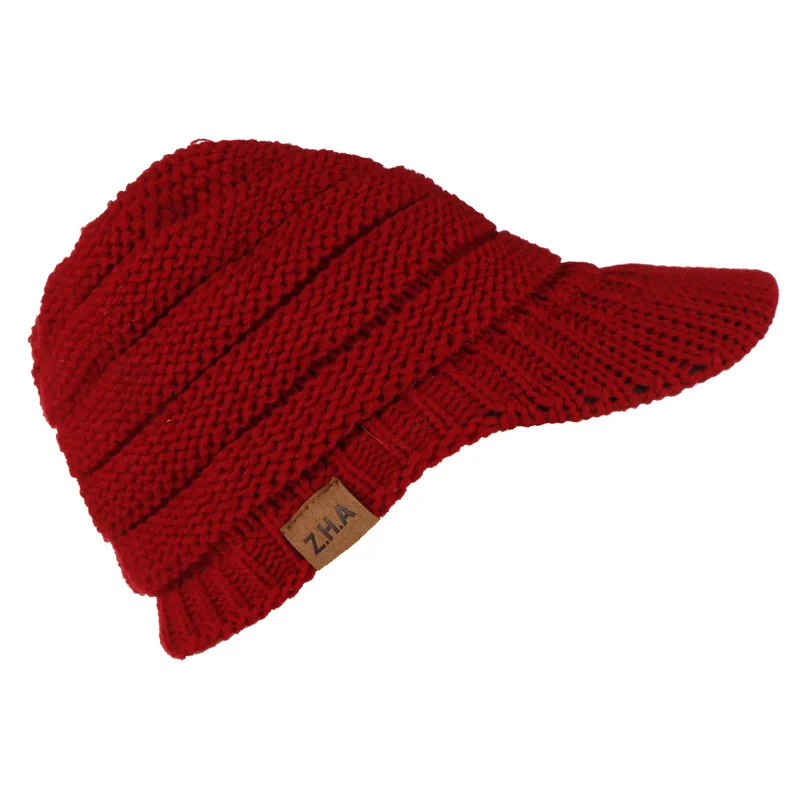 Wine red Новая Стильная однотонная шапка для взрослых женщин и мужчин вязаная крючком зимняя шапка вязаная теплая бейсбольная Кепка Козырек Кепки высокого качества Z39 - Цвет: Wine red