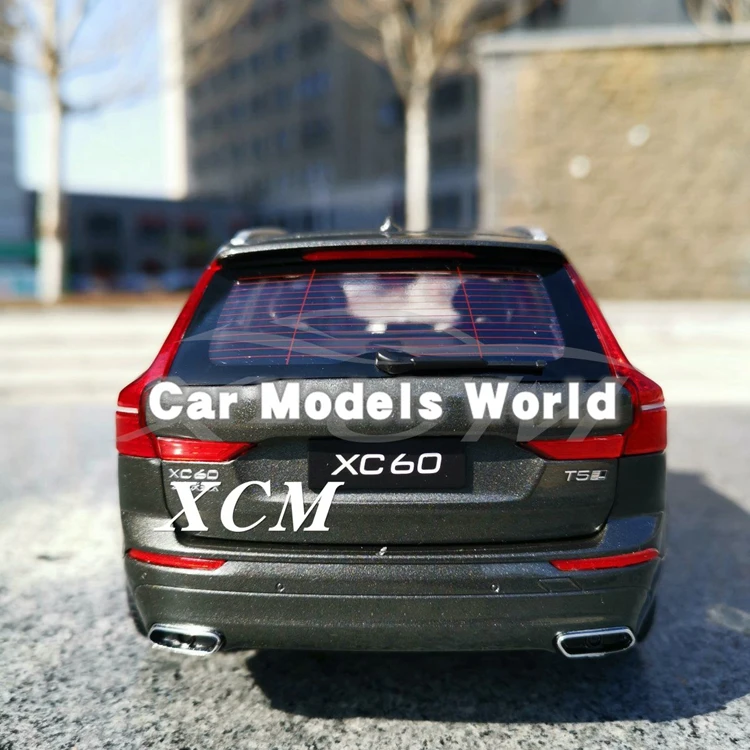 Литая модель автомобиля для XC60 Deluxe Edition 1:18+ маленький подарок