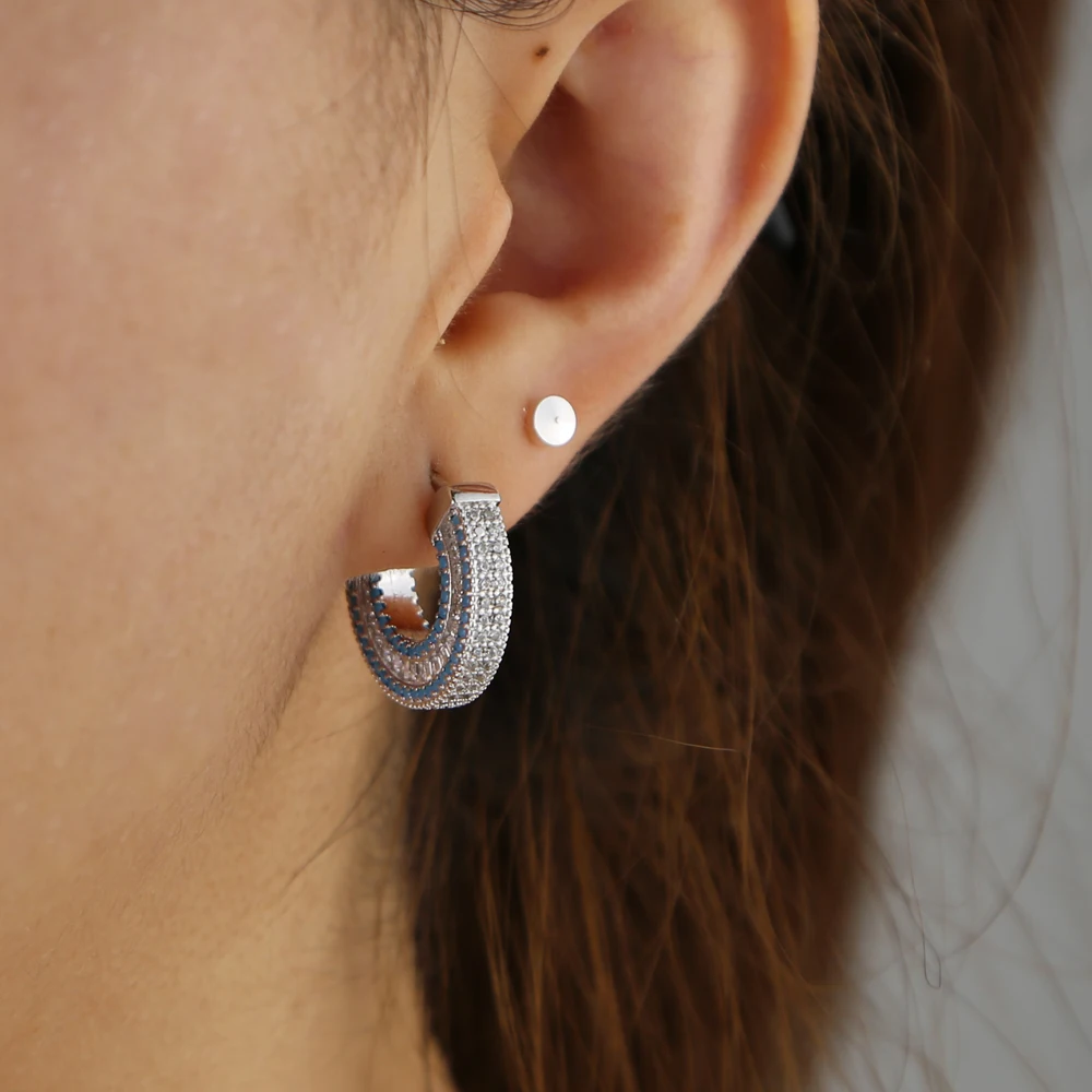 Женские серьги обручи с кубическим цирконием трендовые классические голубым