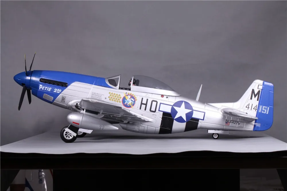 Радиоуправляемый самолет FMS 1450 мм 1 4 м P51 P 51D Mustang пити 2nd синий V8 6CH 4S приводимого в