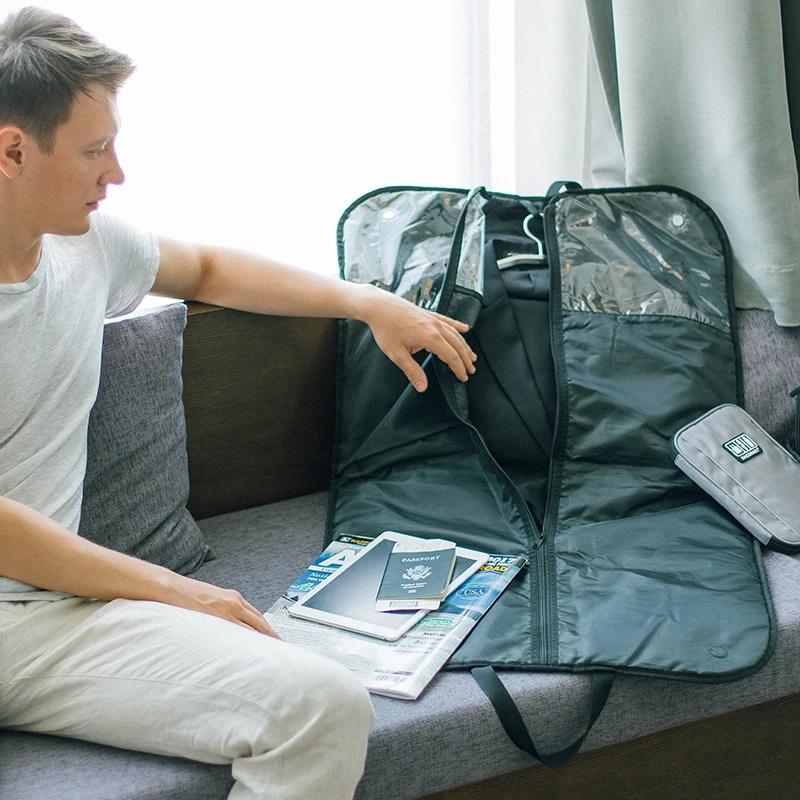 Легкая черная нейлоновая сумка для одежды BAGSMART водонепроницаемая сумок мужская