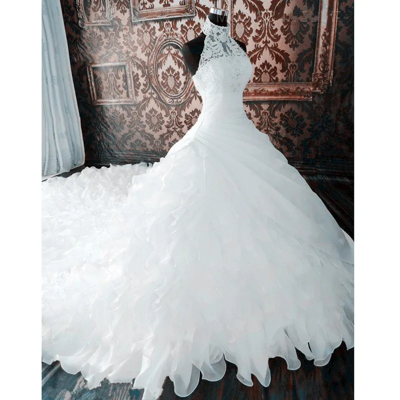 

Бальное платье с высоким горлом Свадебные платья с лямкой на шее 2019 соборный поезд кружева оборки Принцесса Сад свадебное платье