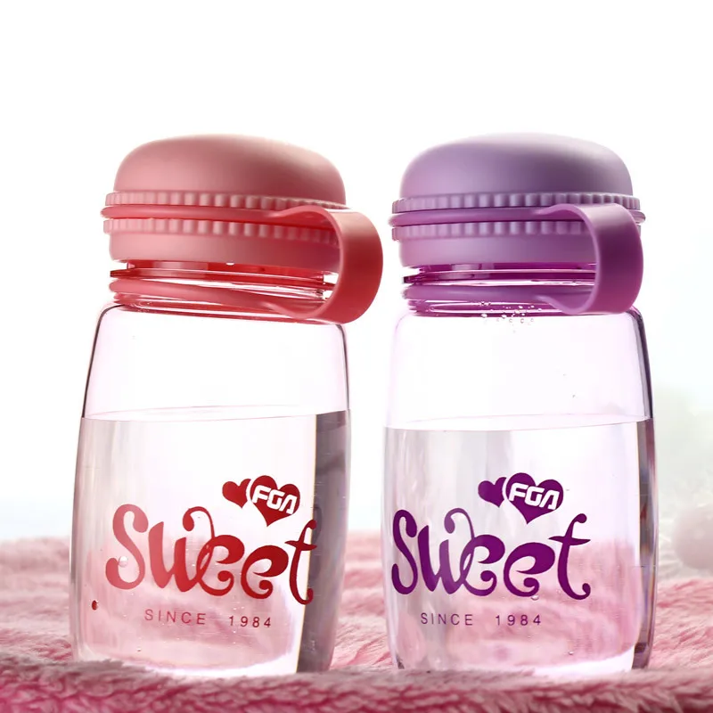 Сладкое и сладкое печенье пластиковая посуда для напитков со студентами милая