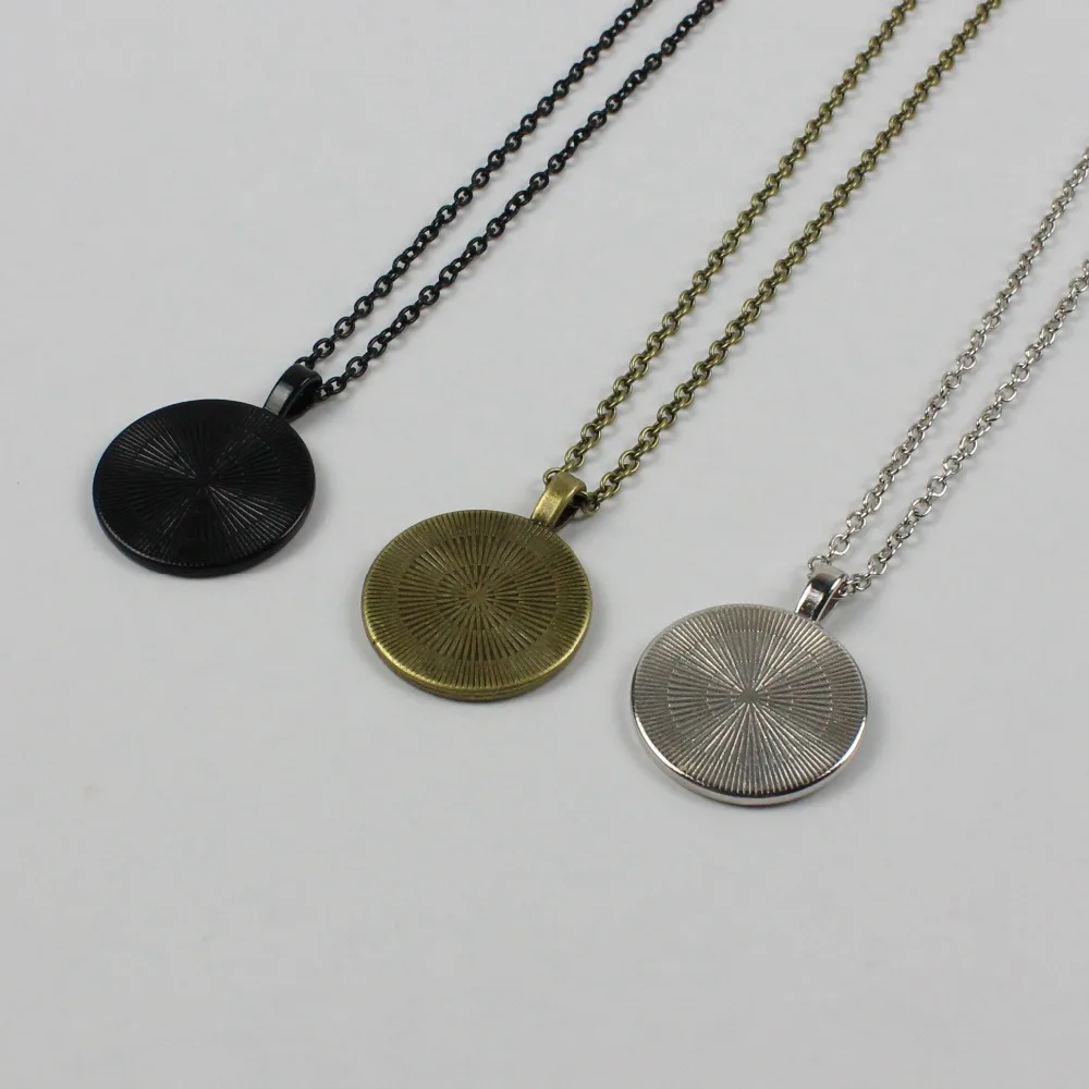 Хит продаж 3 цвета мультяшная МАЛЕНЬКАЯ БЕЛКА стеклянный кулон ожерелье