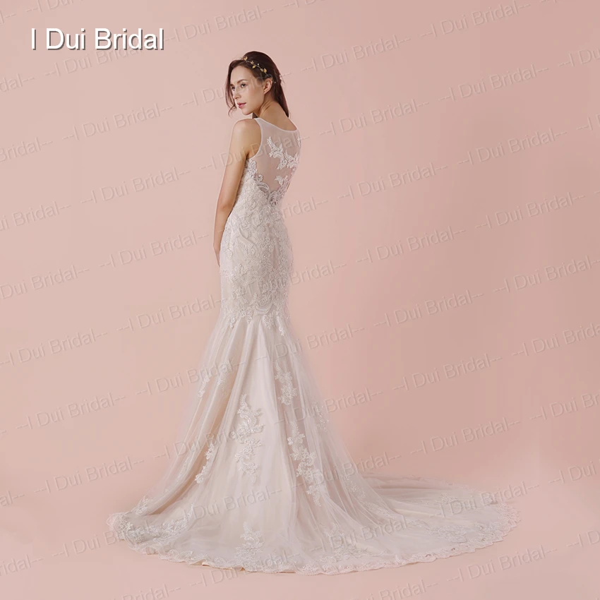 Illusion Back Sheath Wedding Dress Side Zipper Lace Appliqued New Bridal Gown