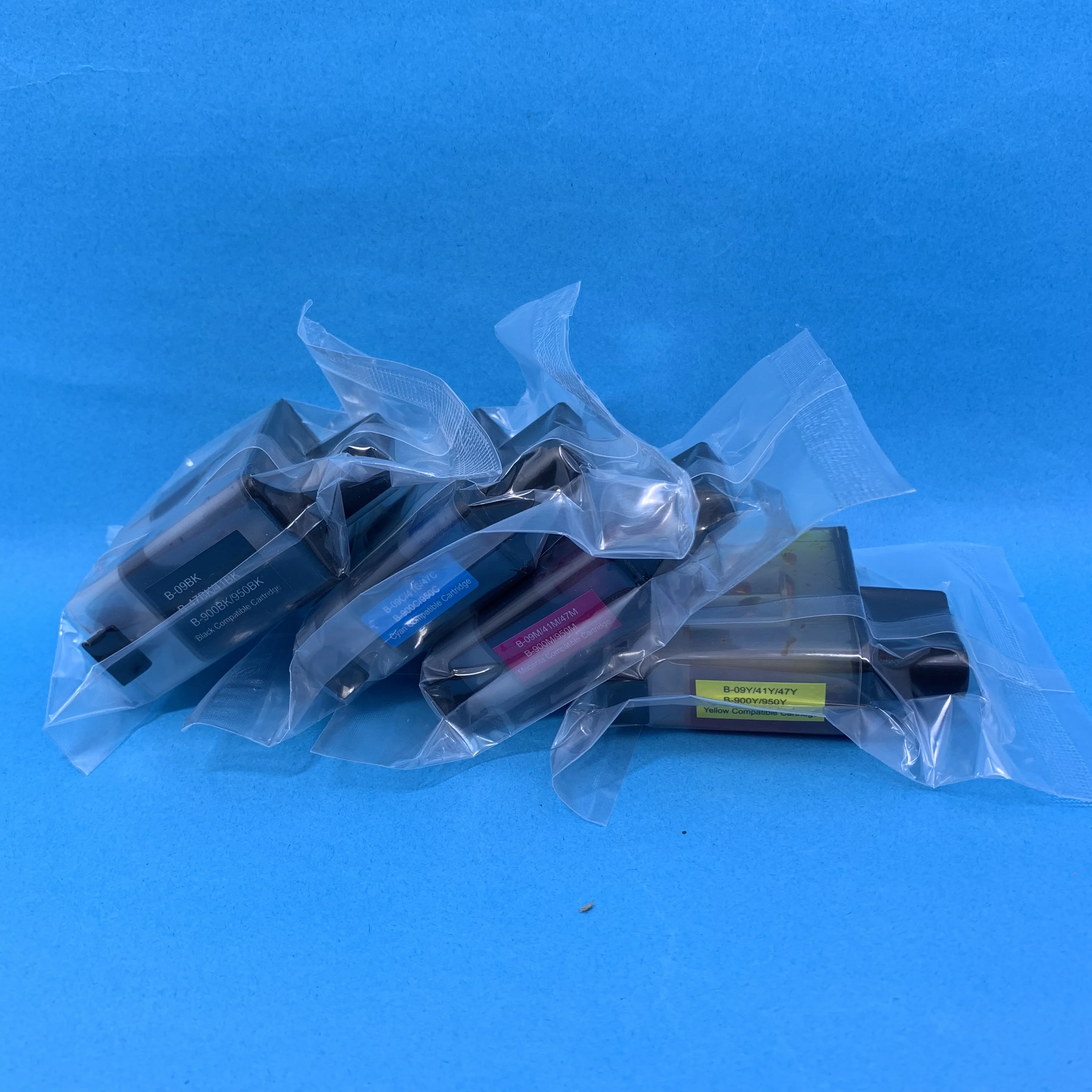 

Картридж YOTAT LC09, LC41, LC47, LC900, LC950 для Brother Deskjet, DCP 110C, 115C, 120C, 310C, 315CN, 320CN, MFC210C, 410CN, 420CN, 425CN