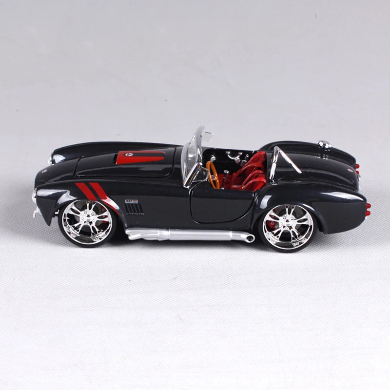 Maisto 1:24 литья под давлением модель 1965 Shelby Cobra 427 черный сплав автомобиля