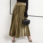 Плиссированная юбка средней длины, с металлическим блеском, эластичным поясом
