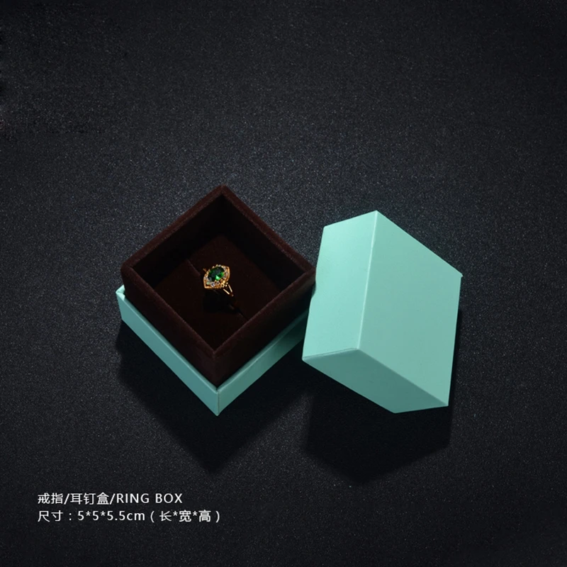 DOYUBO Новое поступление зеленый из искусственной кожи Jewelry Упаковку Комплектов серии с кольцом/Подвеска/браслет/Цепочки и ожерелья коробка b008