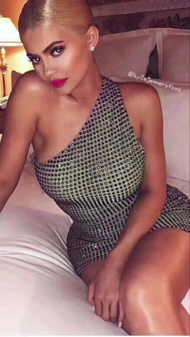 Летний стиль сексуальный на одно плечо с бриллиантами женское платье 2019