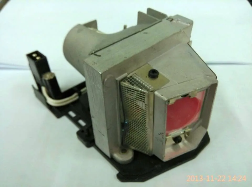 Бесплатная доставка Оригинальная лампа проектора Opto ma для EX536 / HD66 HD67 PRO350W TS526 TX536 |
