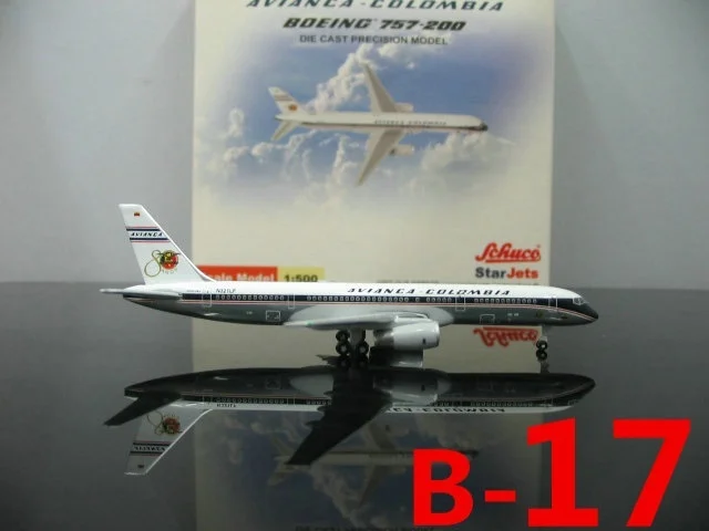 1:500 AVIANCA Колумбия Боинг 757-200 N321LF модель самолета