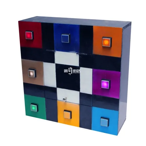 Разноцветные световые реквизиты множество игроков тактическое сотрудничество