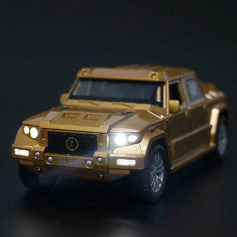 Модель 1/32 года игрушечный внедорожник Kombat модель бронированного транспорта