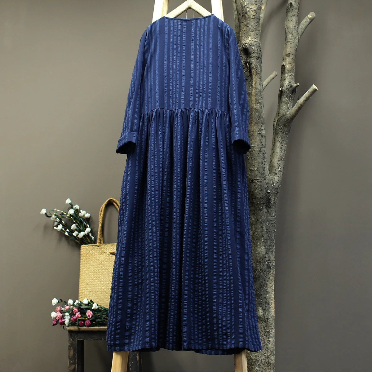 Женское платье в полоску повседневное винтажное из хлопка и льна на весну