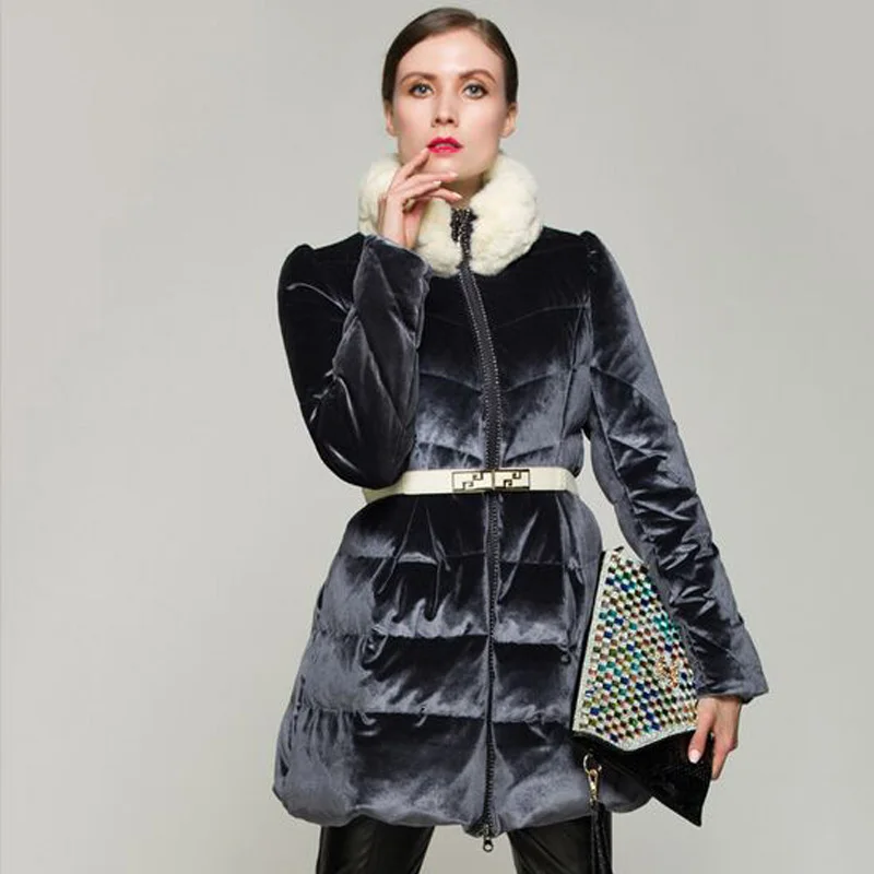 Высококачественная пуховая парка новинка 2018 модная зимняя куртка на белом