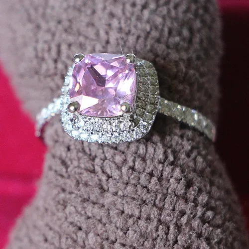 

Женское Обручальное Кольцо 18 k, белое золото, розовое золото, а750